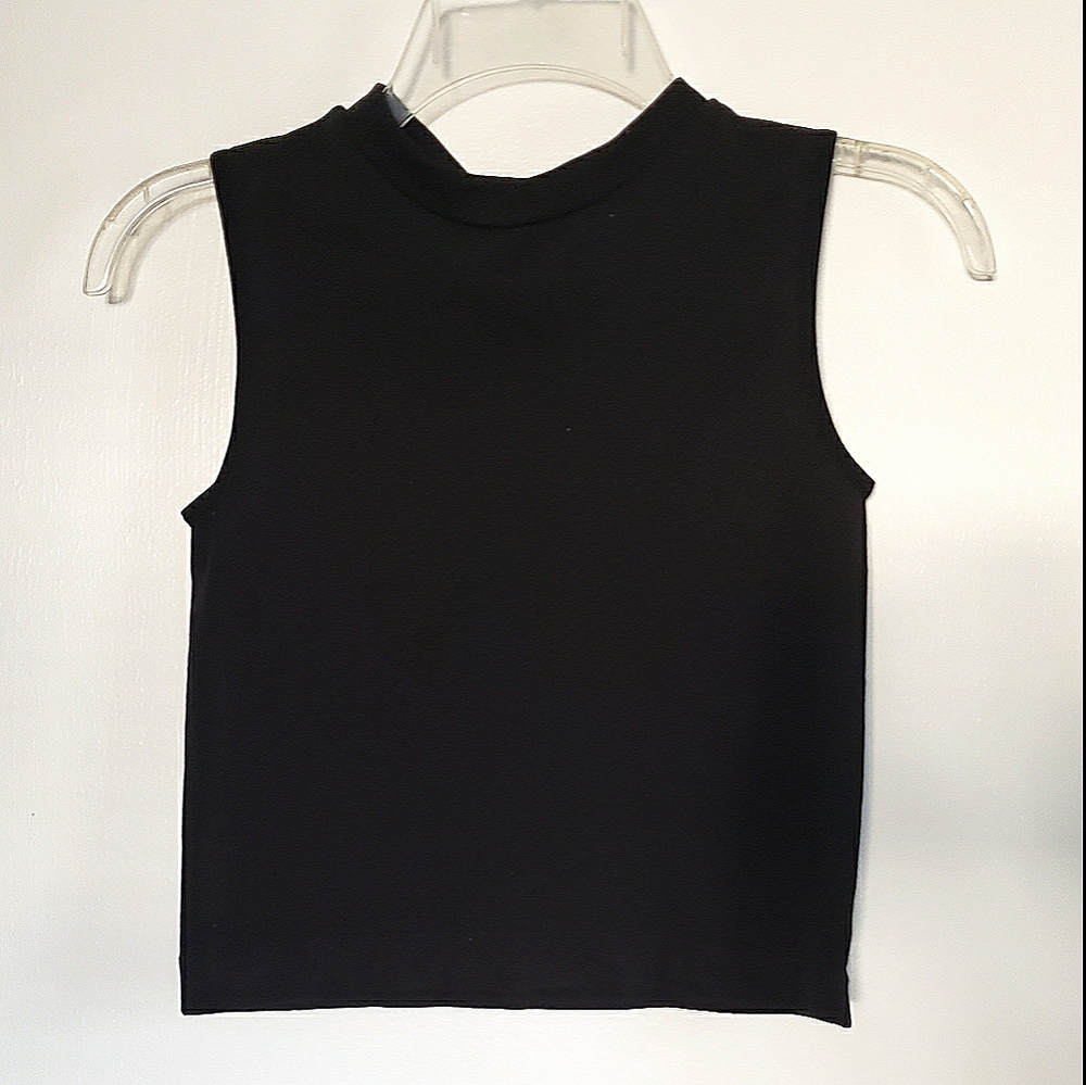 Ribbed crop top